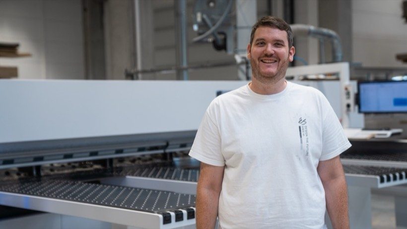 KNEITSCHEL GMBH & CO. KG
